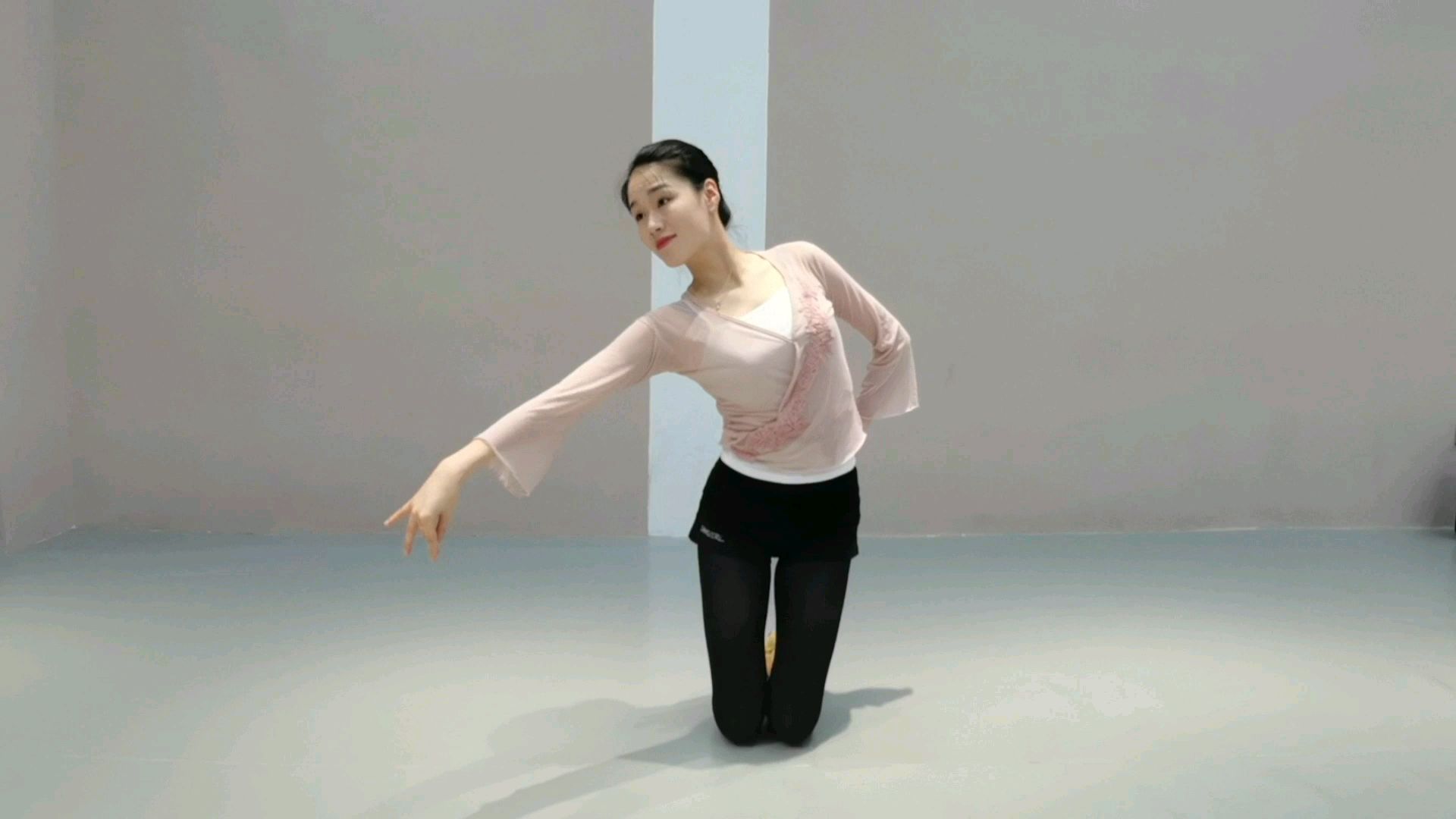 中国古典舞身韵《旁提组合》