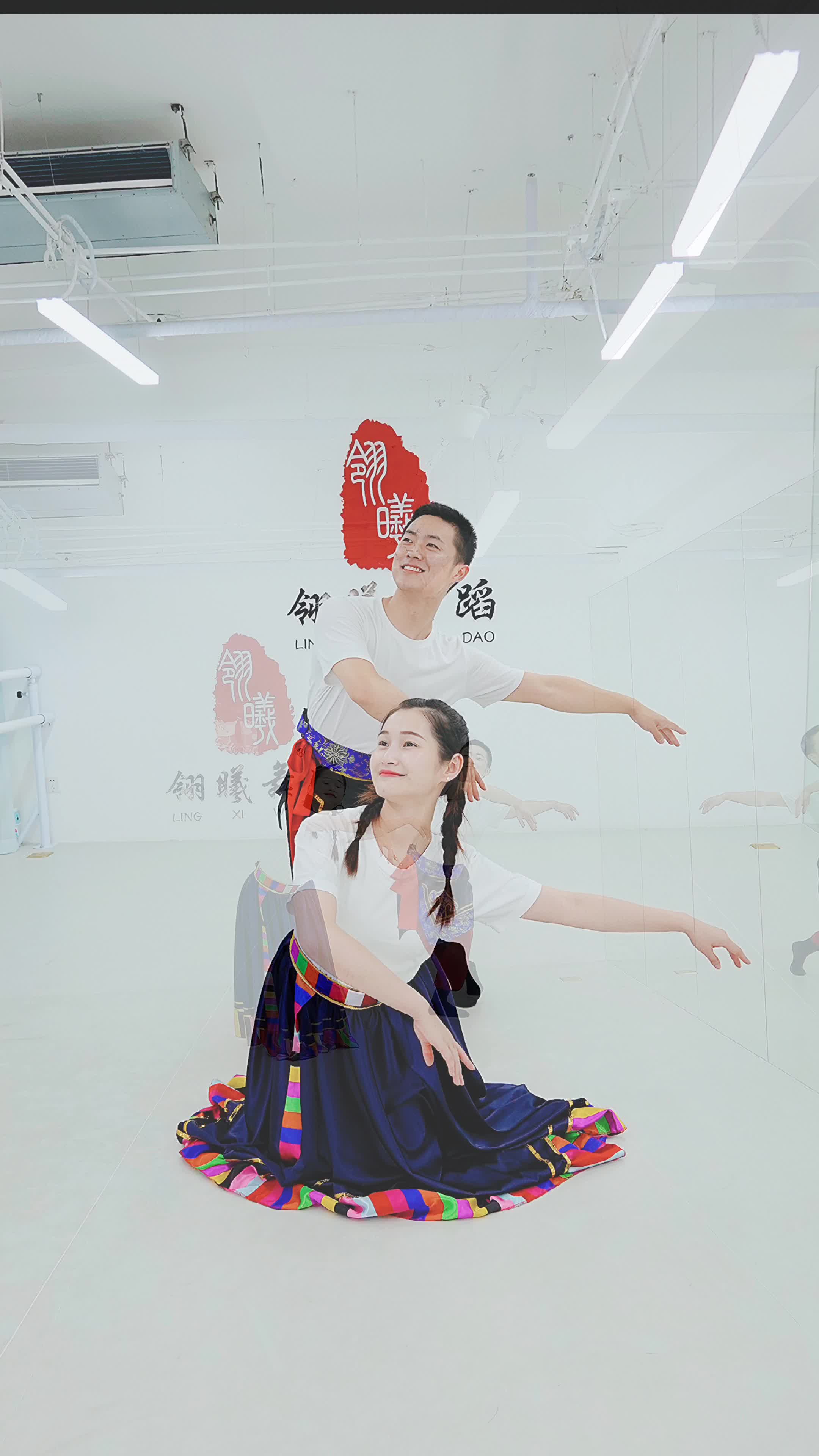 原创藏族舞《翻身农奴把歌唱》
