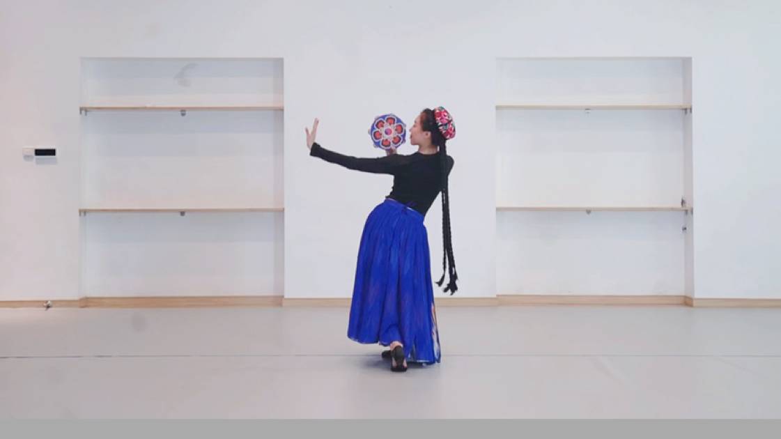 维族铃鼓舞心铃